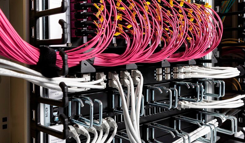 Redes cableadas e inalámbricas - VIGILAR